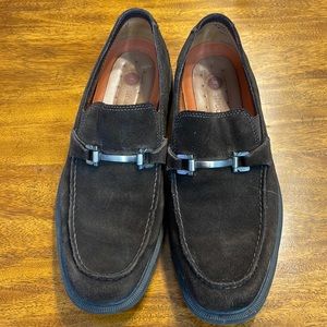 Clarks Unstructured brown suede shoes